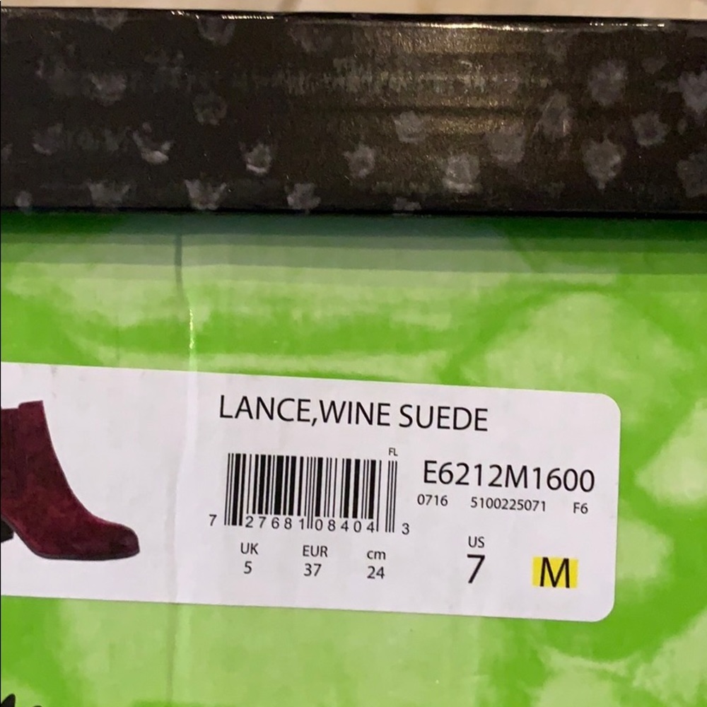Sam Edelman Lance Suede booties - Picture 6 of 8